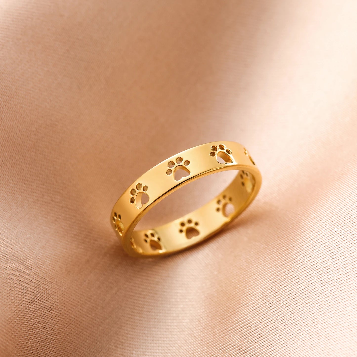 Dog & Cat Paw Hollow Ring Gold/Silver | Unisex Stainless Steel Jewelry for Owners